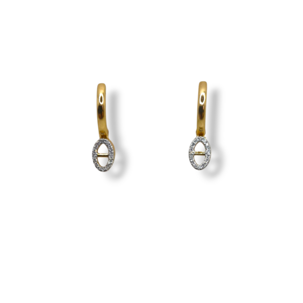 Pendientes oro amarillo y brillantes (0.10 cts)