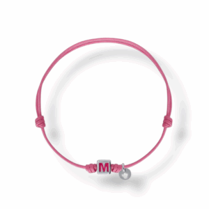 Pulsera macramé y plata inicial