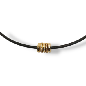 Collar plata, cuero y circonitas